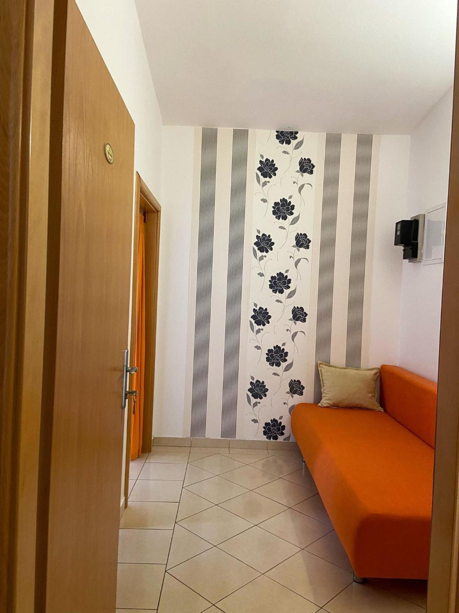Apartments Tiho & Jelena Блаце Экстерьер фото