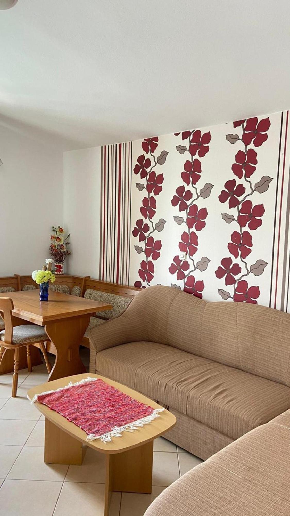 Apartments Tiho & Jelena Блаце Экстерьер фото